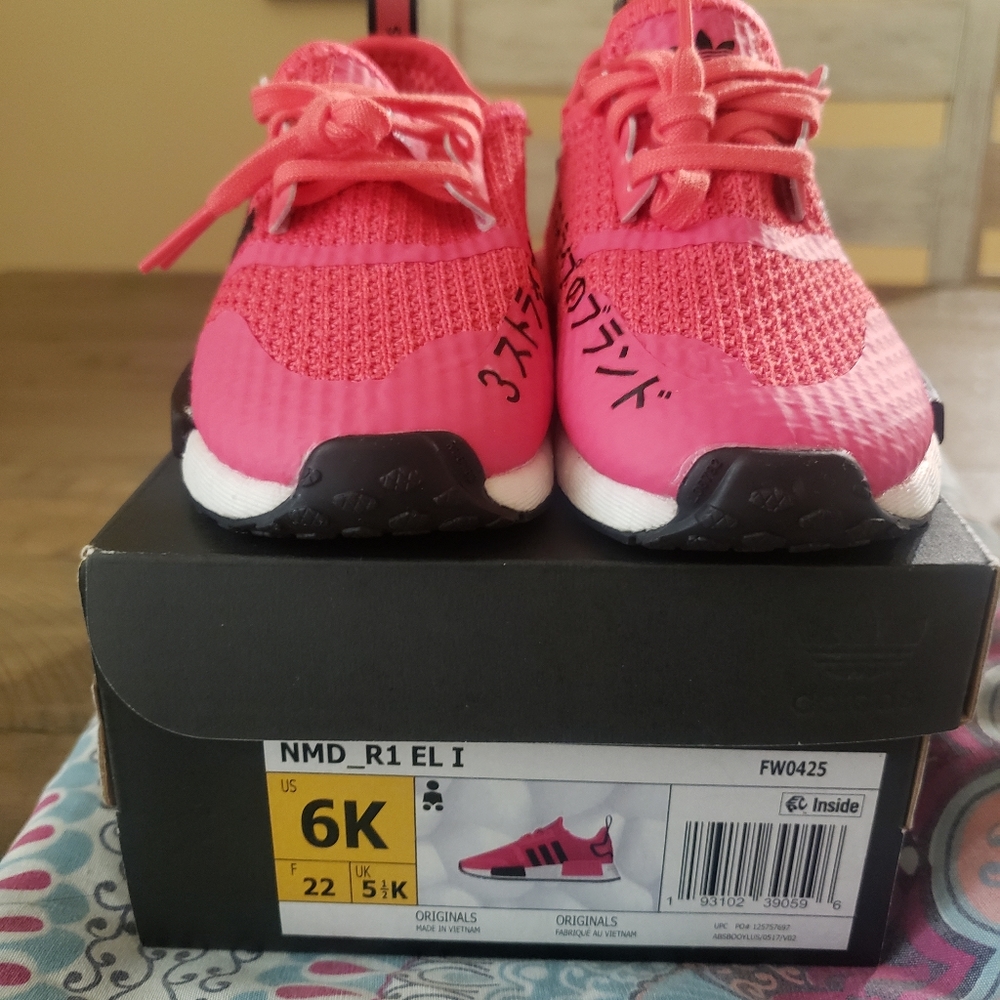 ADIDAS - Picture 6 of 10
